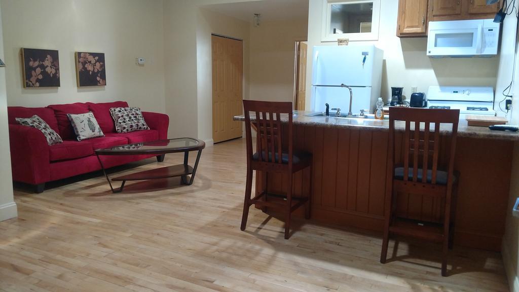 Mccali Manor, Llc Aparthotel Mount Pleasant Bagian luar foto