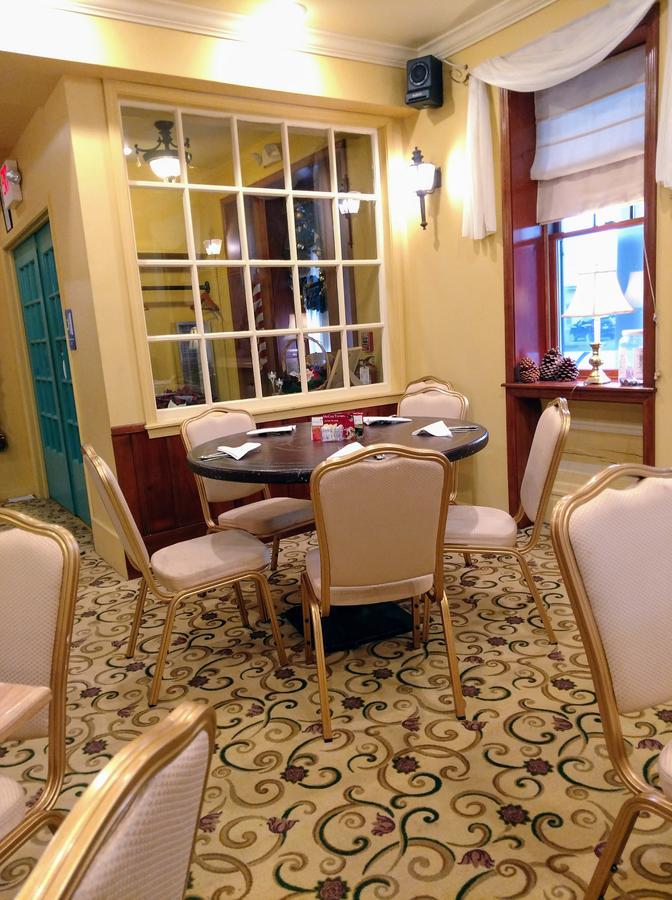 Mccali Manor, Llc Aparthotel Mount Pleasant Bagian luar foto
