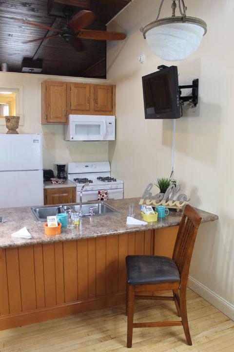 Mccali Manor, Llc Aparthotel Mount Pleasant Bagian luar foto